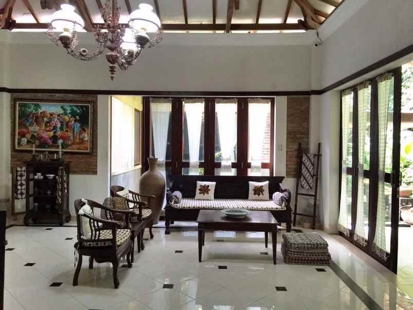 dijual villa jaten sendangadi kec mlati