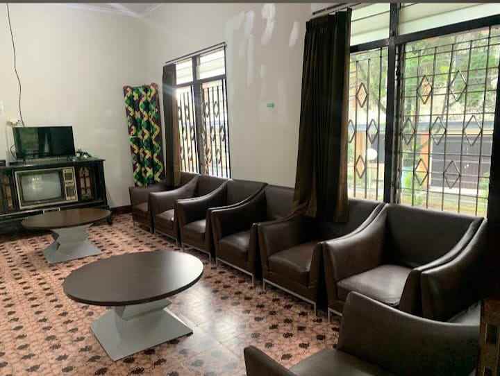 dijual villa kaliurang hargobinangun