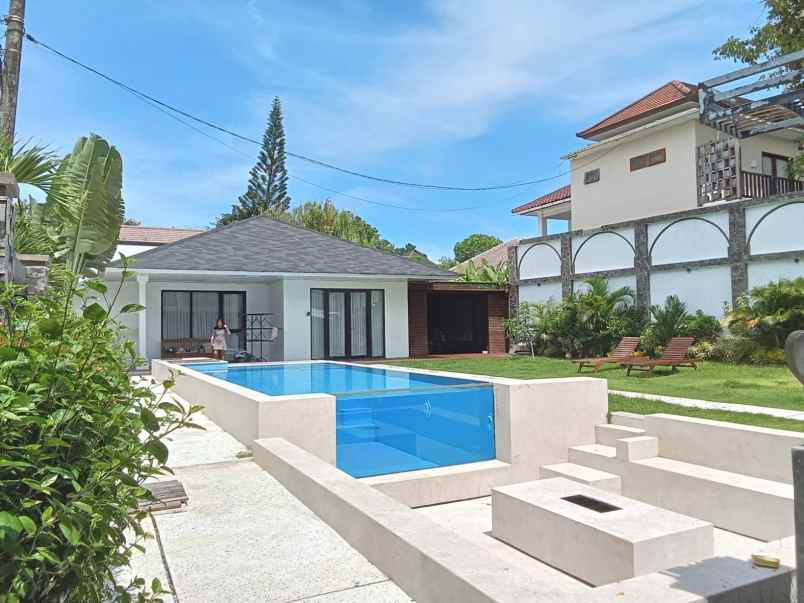 dijual villa kuta selatan badung bali