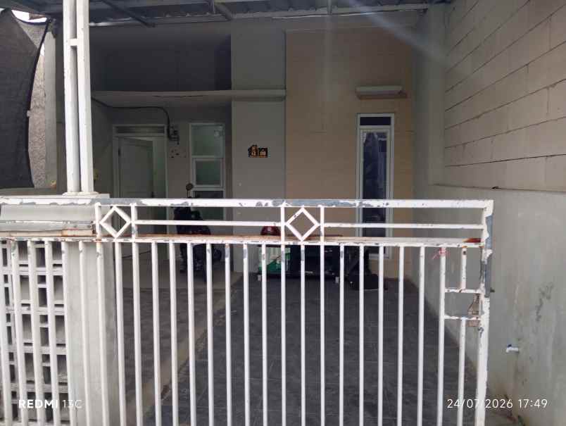 dikontrakkan rumah per tahun rp 16 jt nett