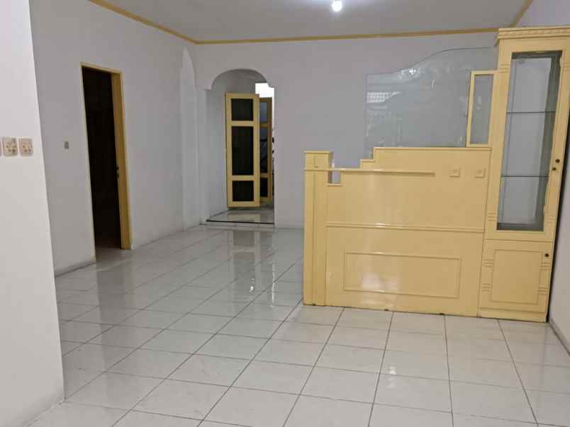 disewa rumah di komplek cemara asri medan jalan bungur