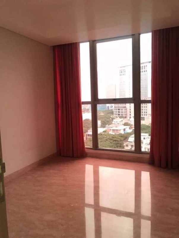 disewakan apartemen gold coast tower atlantic pik 3br