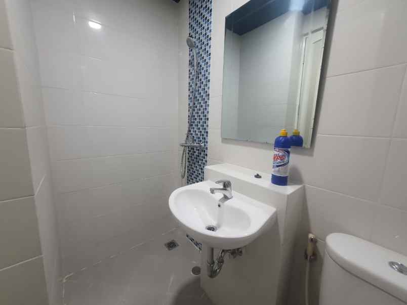 disewakan apartemen jl royal residence b7 kav