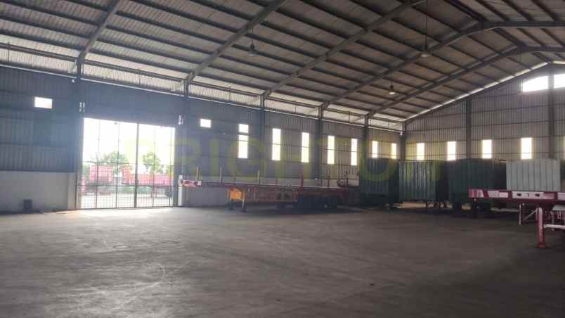 disewakan gudang di gresik
