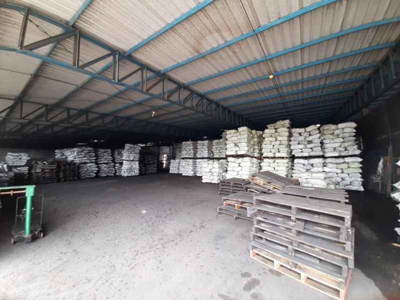 disewakan gudang di medan