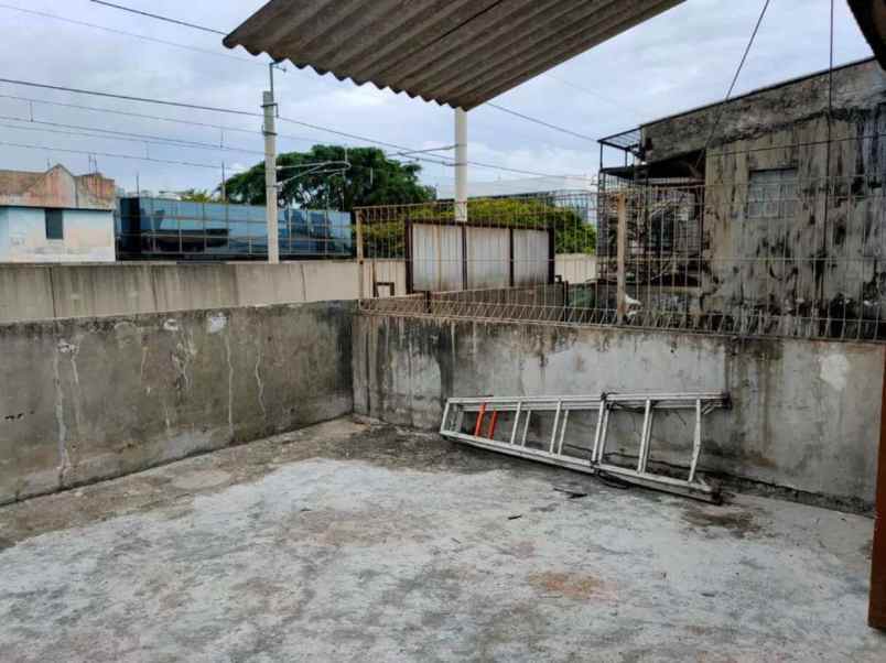 disewakan ruko gudang kantor panglima polim