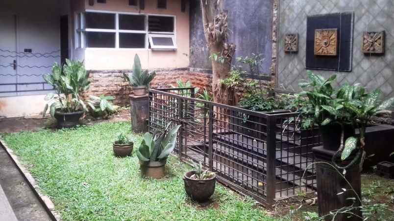 disewakan rumah duren sawit