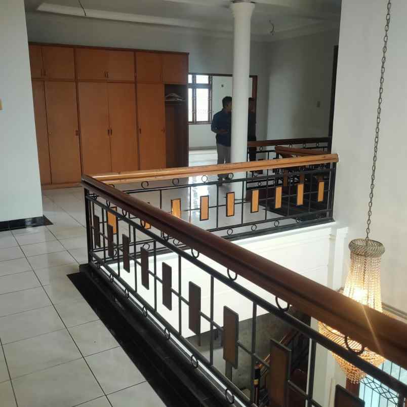 disewakan rumah duren sawit