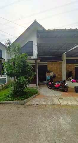 disewakan rumah fatmah village jl ta lim