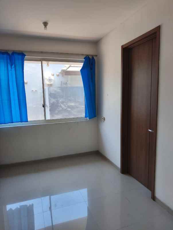 disewakan rumah graha natura