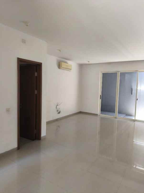 disewakan rumah graha natura