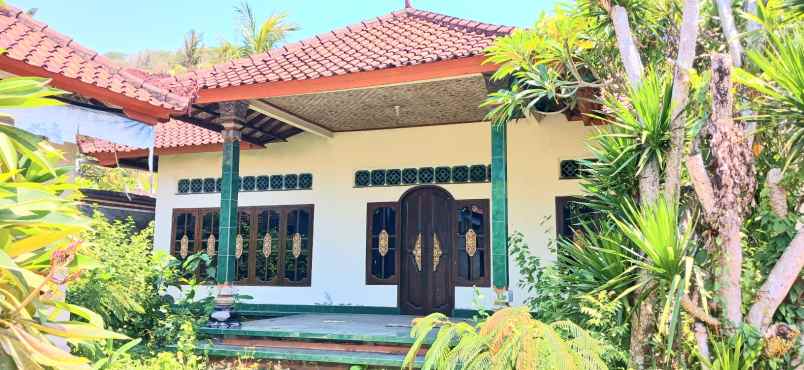 disewakan rumah jalan goa lawah karangasem