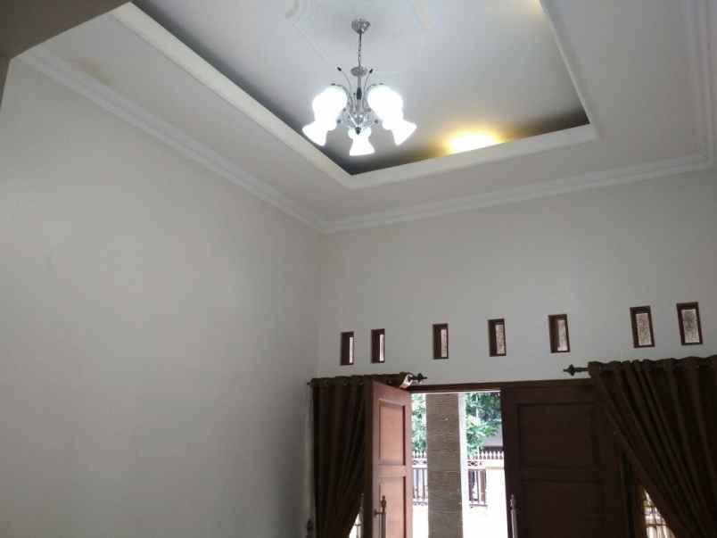 disewakan rumah kerten laweyan surakarta