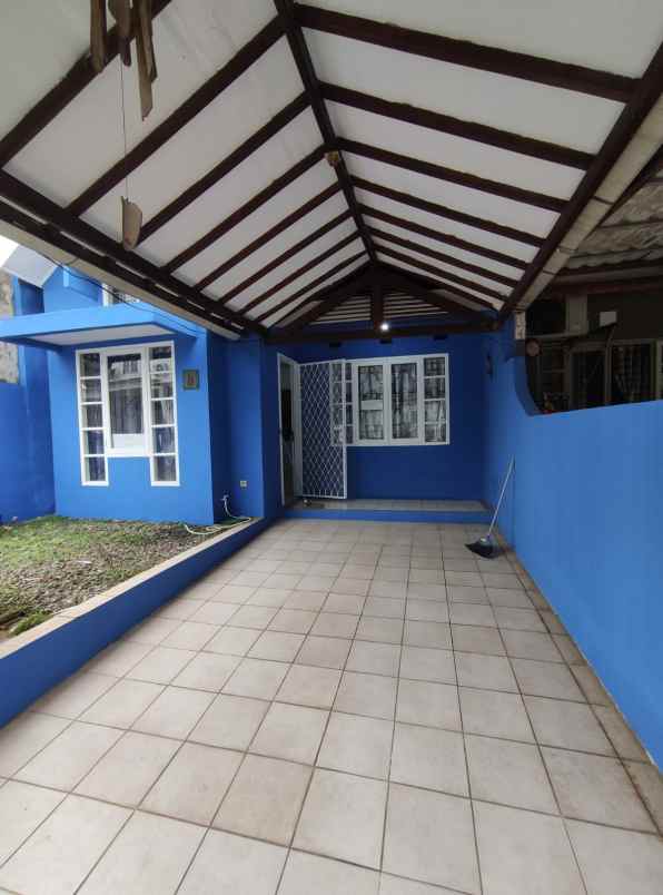 disewakan rumah nyaman graha bintaro