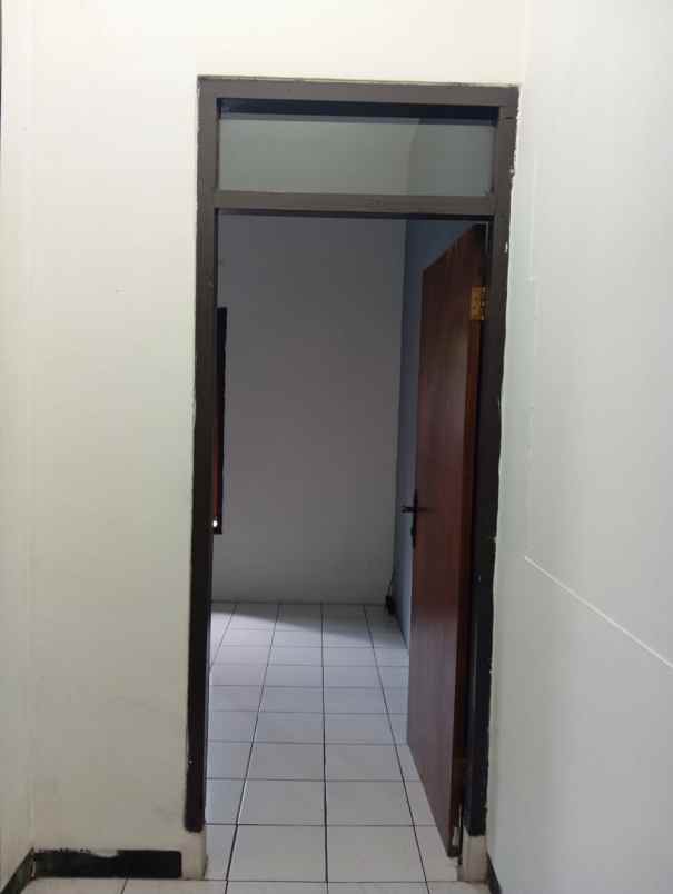 disewakan rumah sariwangi