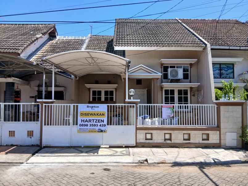 disewakan rumah taman pondok indah