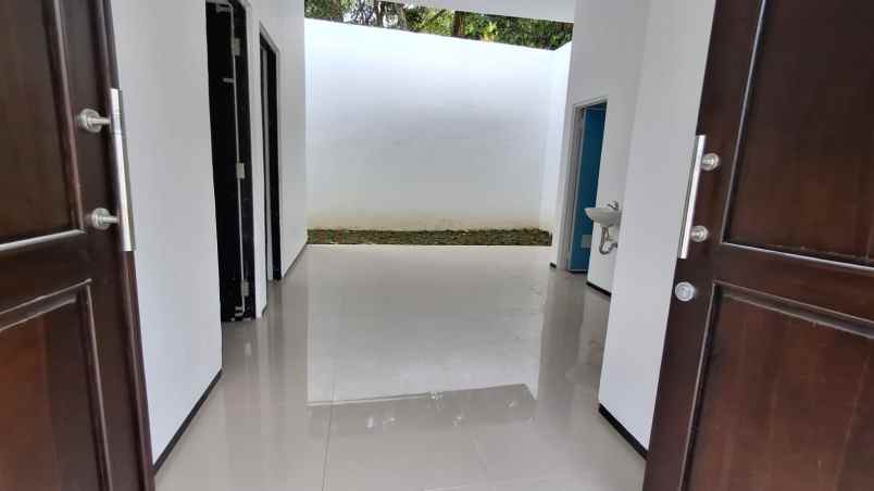 dp 0 rumah cantik desain modern siap huni di sedayu