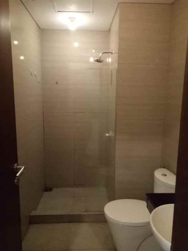 full furnish 2 br selangkah dari transmart view pool