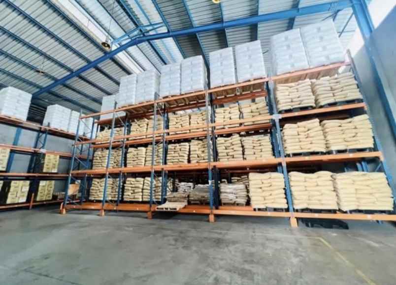 gudang murah pinggir jalan di jurumudi baru tangerang