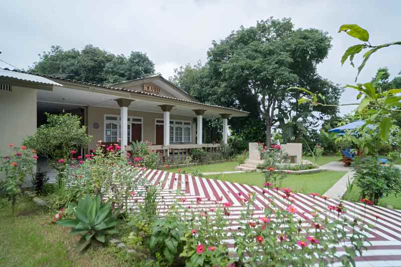 hotel murah di taman safari 2