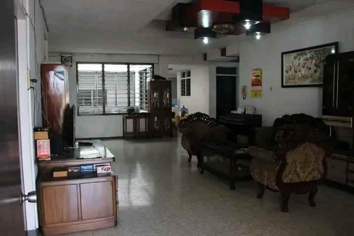 jual bangunan 3 lantai di jl mangkubumi yogyakarta