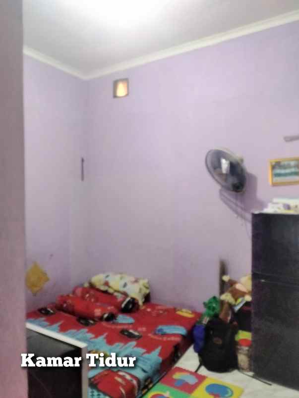 jual kontrakan 3 pintu lahan parkir