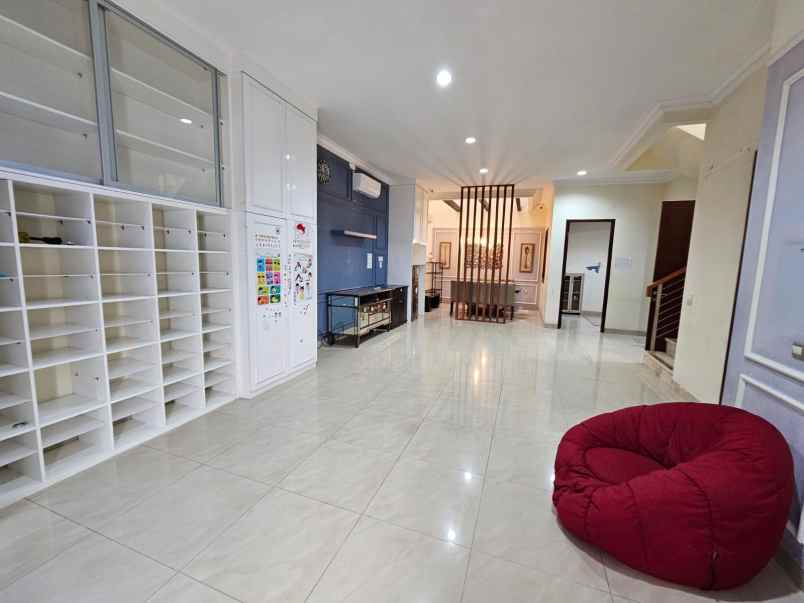 jual rumah furnished permata buana jkt bar