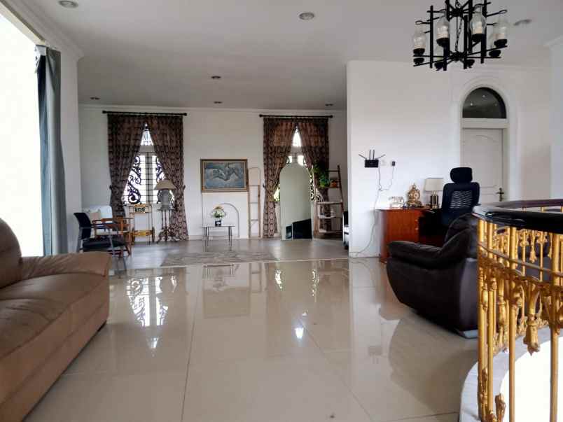 jual rumah kav dki meruya utara jak bar