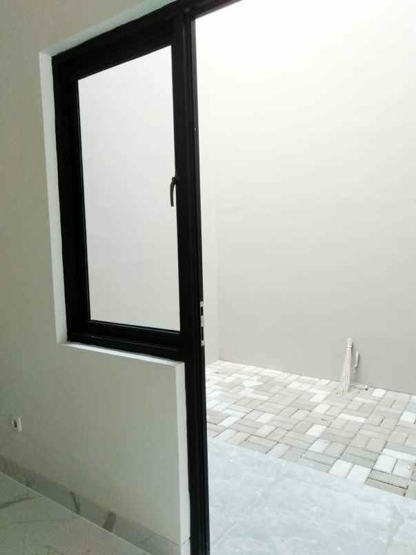 jual rumah minimalis modern kota wisata cibubur