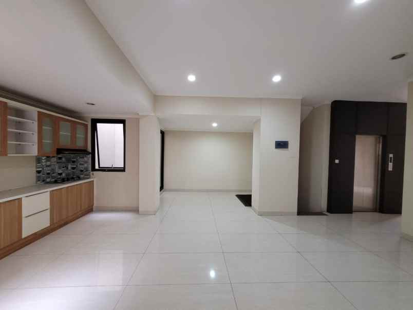 jual rumah setrasari setra sirna bandung