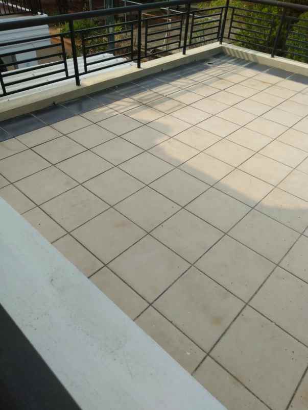 jual rumah siap huni kota wisata cibubur