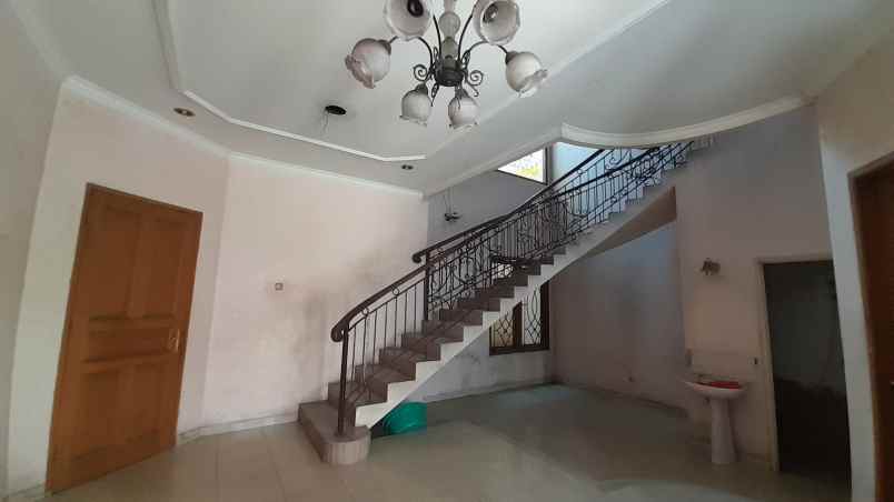 jual rumah tanjung duren utara jak bar