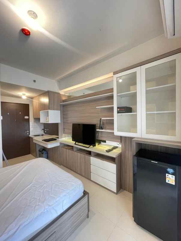 jual unit apartment transpark cibubur