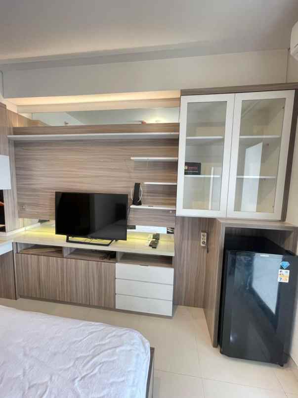 jual unit apartment transpark cibubur