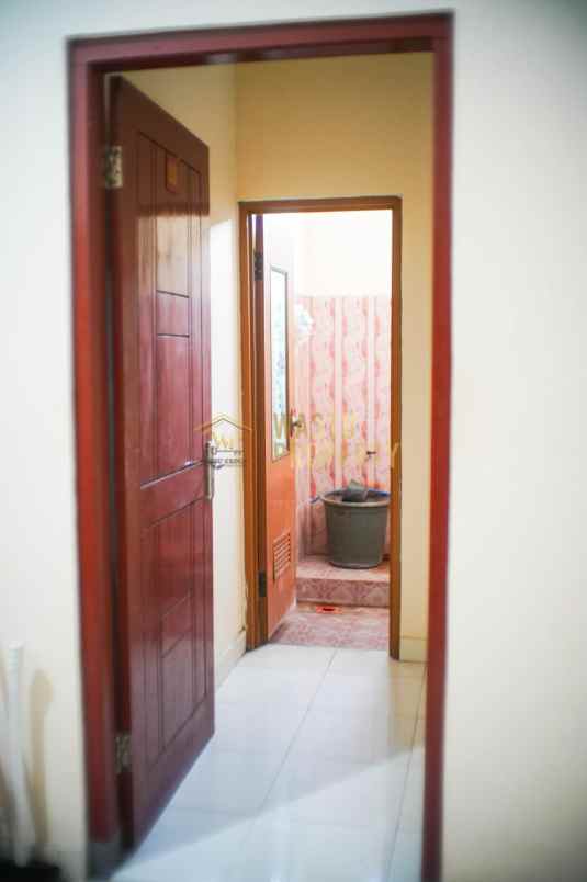 kost 14 kamar bonus tempat usaha 200 meter kampus uii