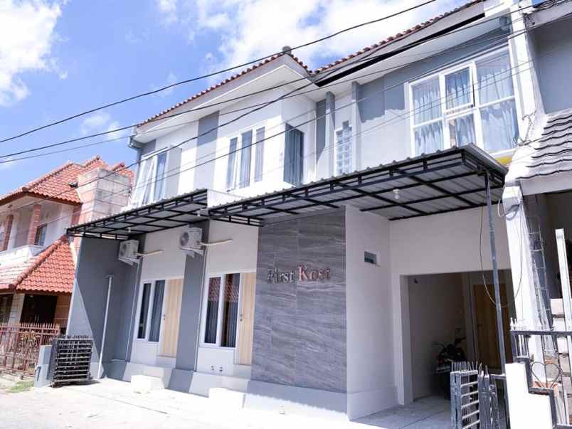 kost terlaris full furnised di condongcatur