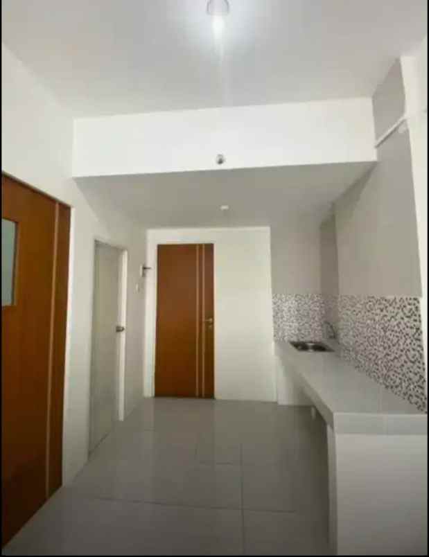 puncak kertajaya 2 br semi furnish city view