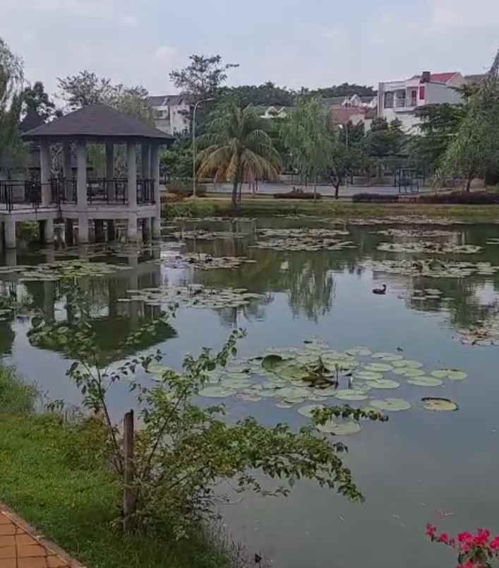 residence view danau di jagakarsa