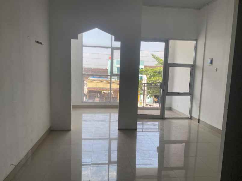 ruko di jalan jaya wijaya mojosongo solo