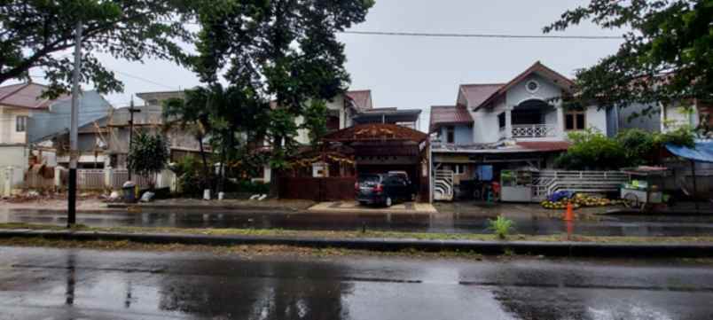 rumah 2 lantai di villa melati mas serpong utara