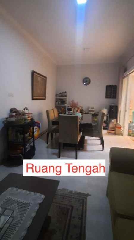 rumah 2 lantai modern minimalis antapani bandung