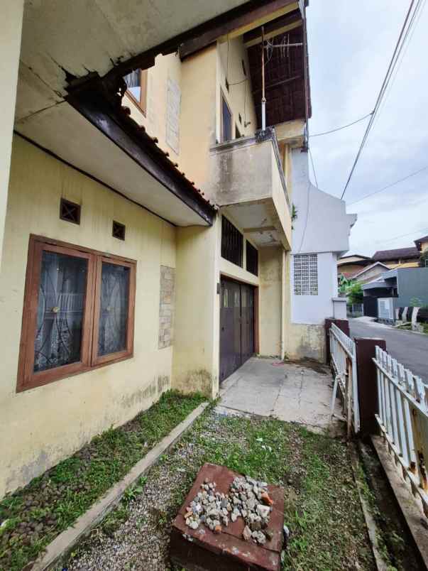 rumah apa adanya komplek jalan budi akses jalan mudah