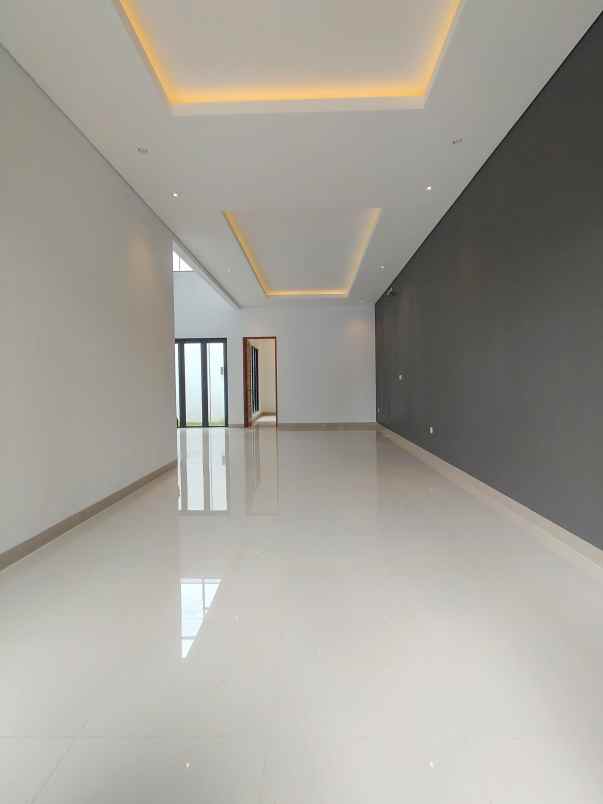 rumah baru modern house dalam townhouse siap huni