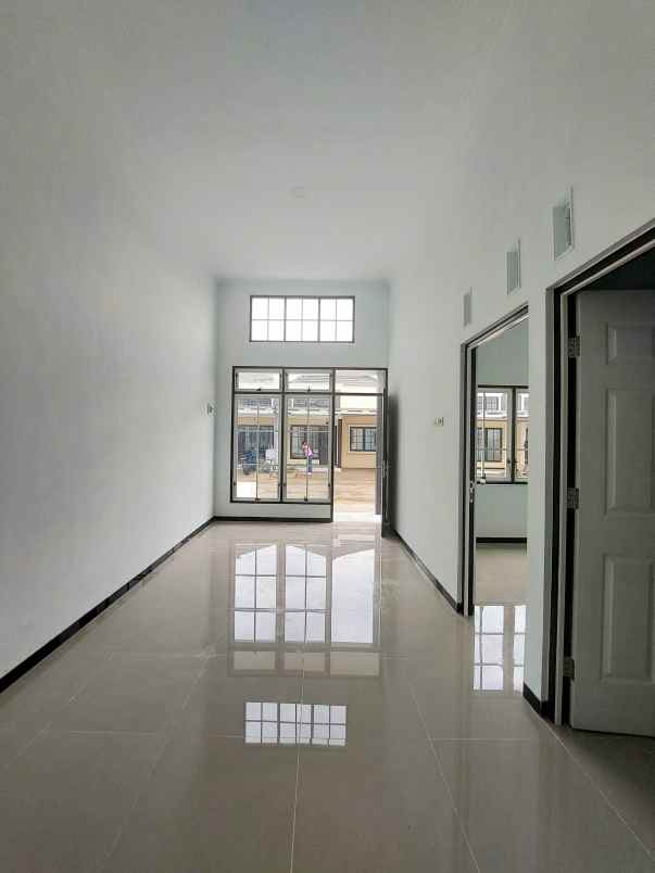 rumah baru siap huni lokasi nol jalan tlogowaru
