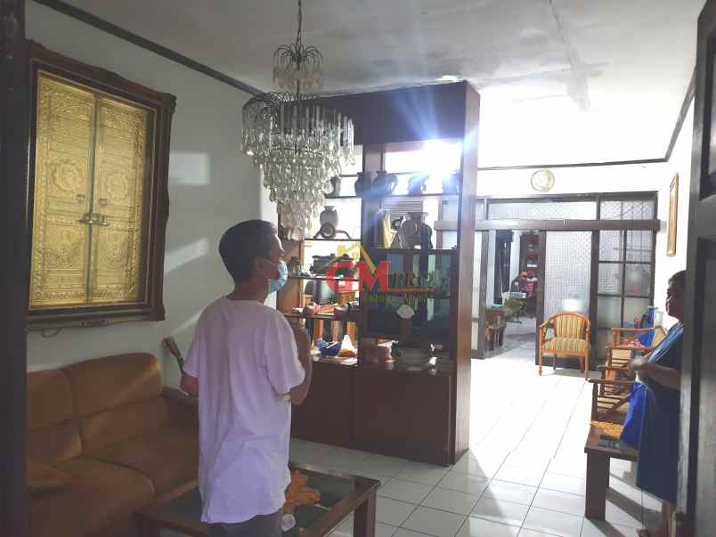 rumah buah batu bandung