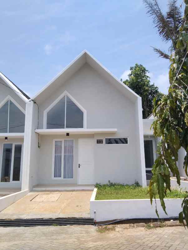 rumah cantik baru konsep scandinavian