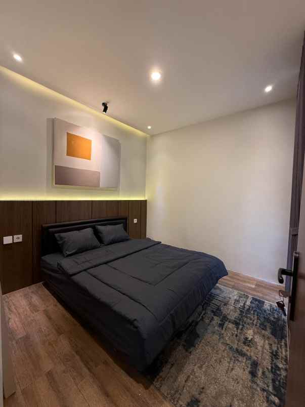rumah cantik full furnished utara pasar godean