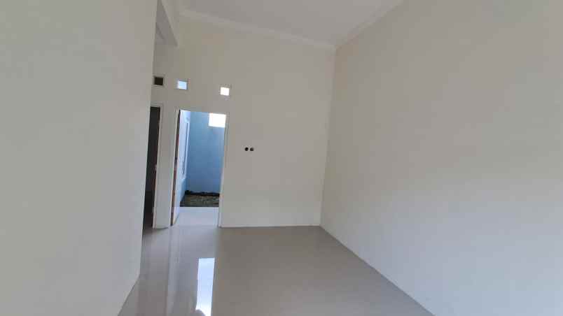 rumah cantik murah fully furnished di metes sedayu