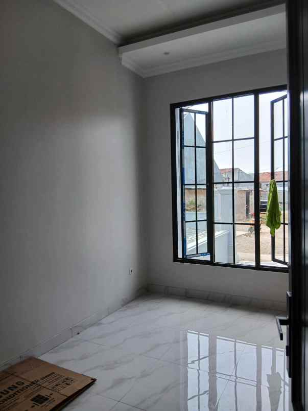 rumah cluster 2 lantai raden saleh depok