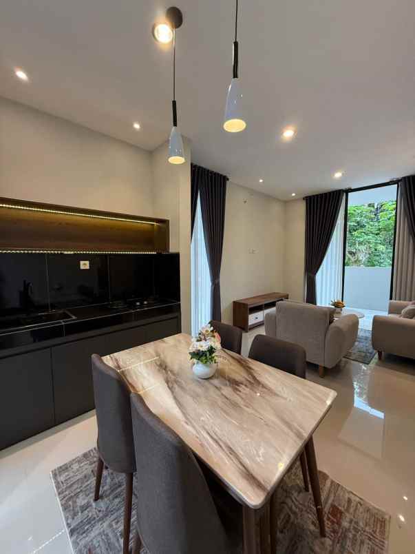 rumah dekat rs at taurot di seyegan sleman yogyakarta